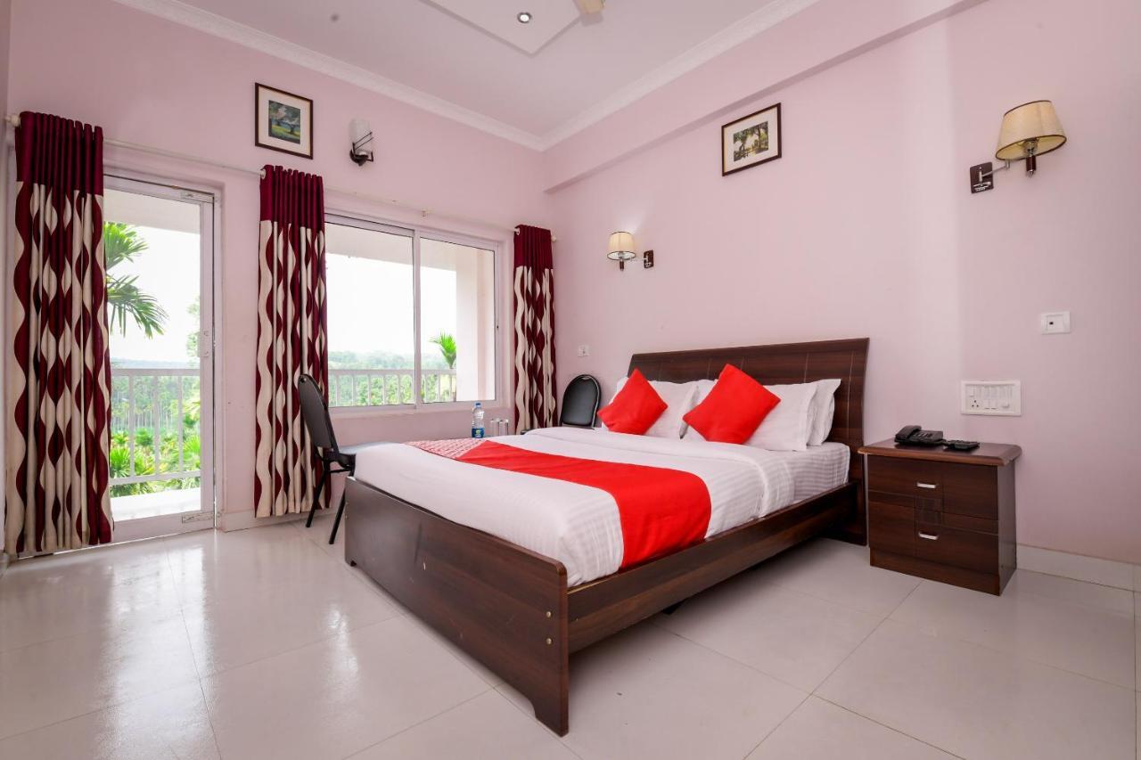 Wayanadia Resort Hotel Ambalavayal 외부 사진